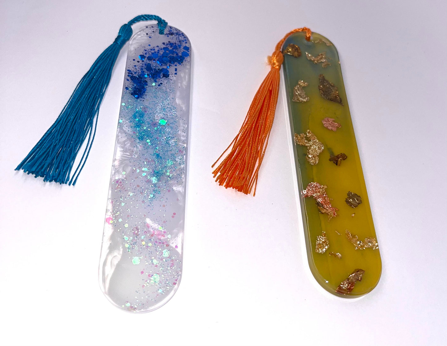 Glitter & Flakes Round Edge Bookmark